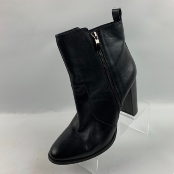 Steve Madden Roooler Booties - Picture 1 of 10